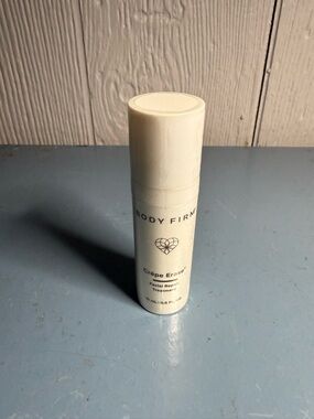 Crepe Erase Body Firm Facial Repair Treatment  0.5 fl oz New Sealed